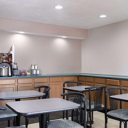 Travelodge By Wyndham Tucson Az Cortaro Ngoại thất bức ảnh