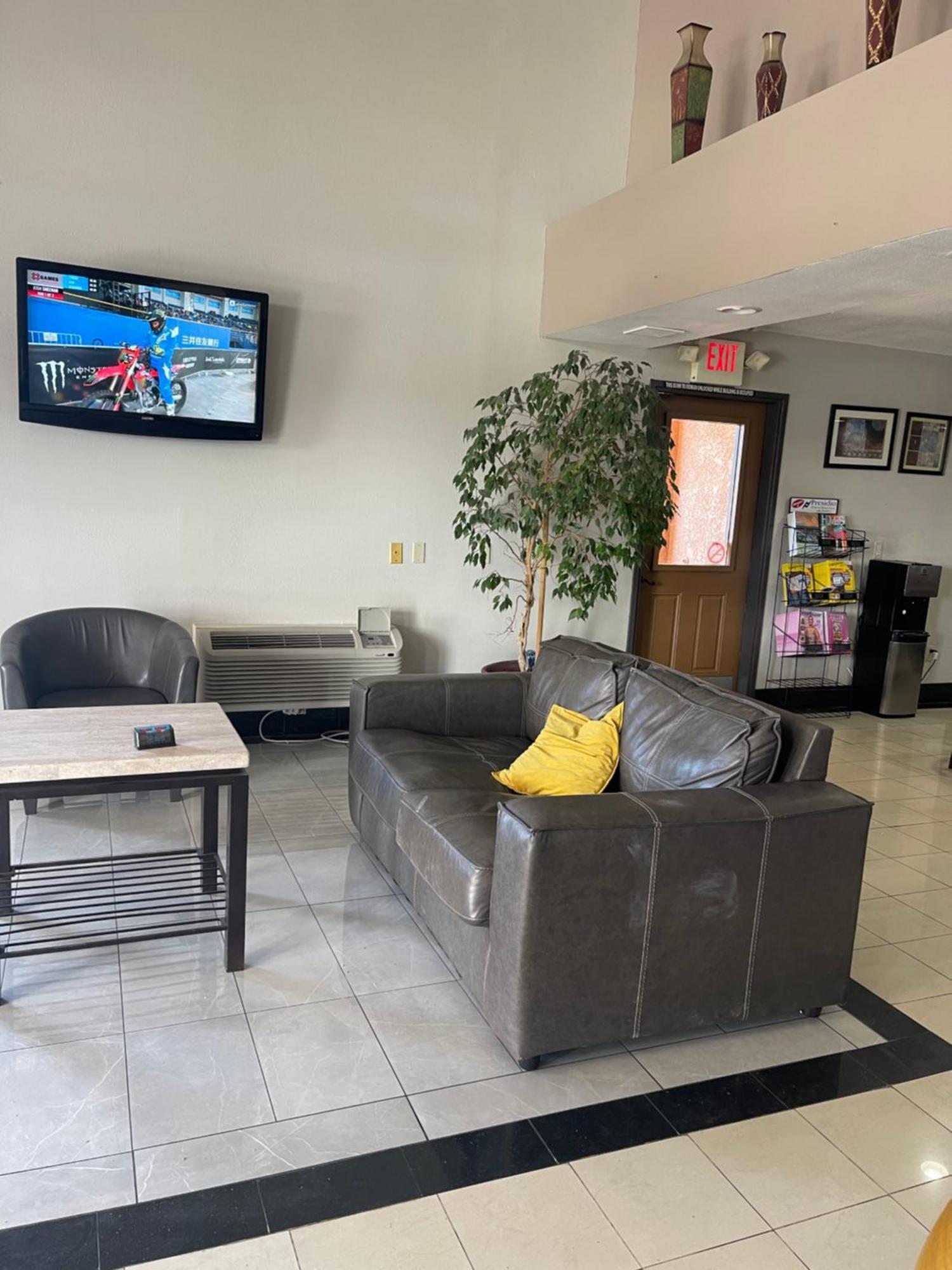 Travelodge By Wyndham Tucson Az Cortaro Ngoại thất bức ảnh
