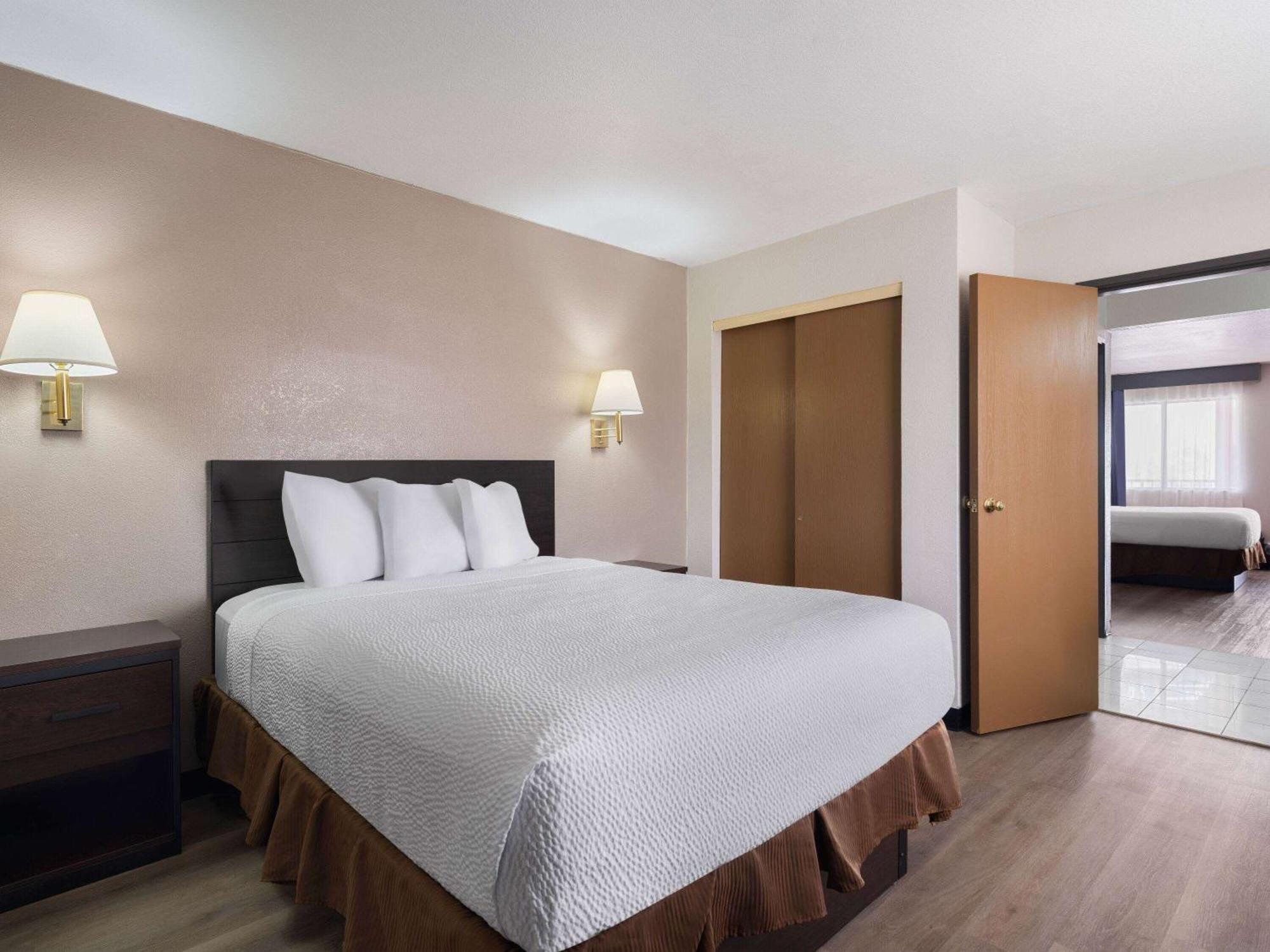 Travelodge By Wyndham Tucson Az Cortaro Ngoại thất bức ảnh